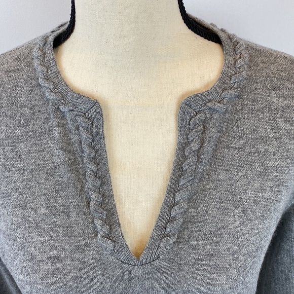 Tory Burch CASHMERE SAYRE TUNIC - GRAY MELANGE in Size S. - Picture 3 of 11